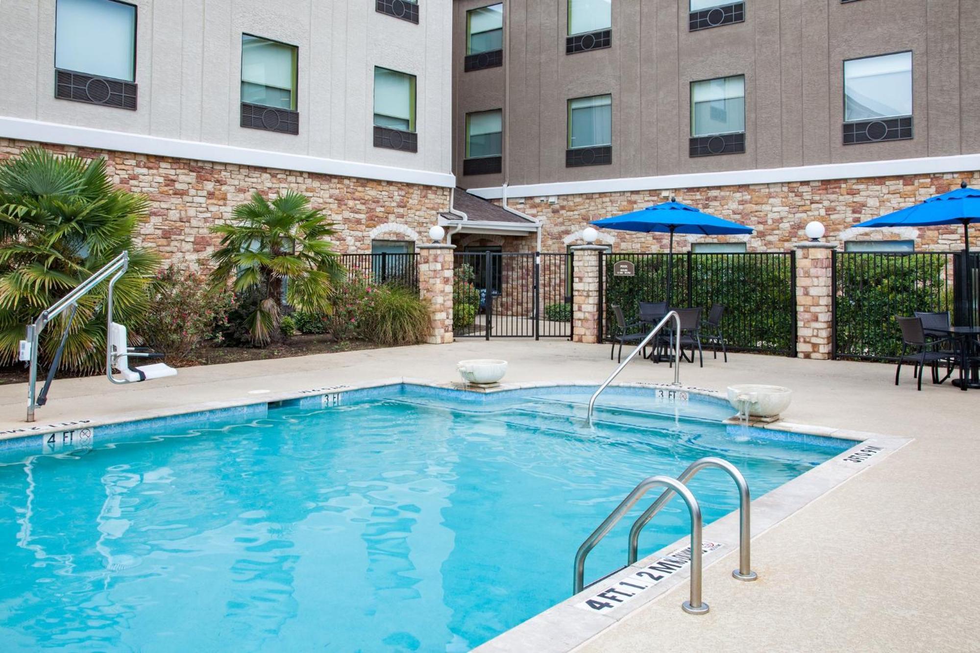 Holiday Inn Express & Suites Texarkana, An Ihg Hotel Luaran gambar