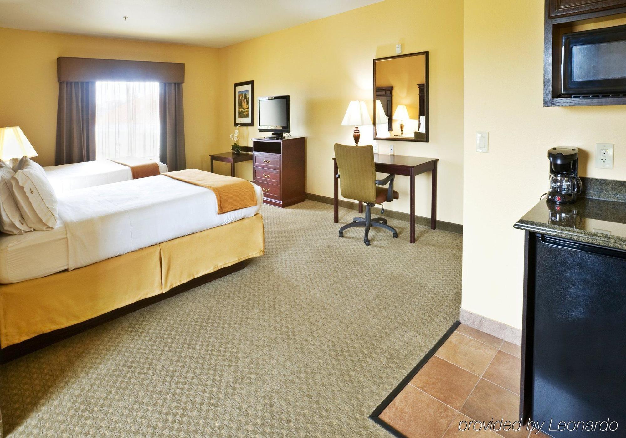 Holiday Inn Express & Suites Texarkana, An Ihg Hotel Luaran gambar