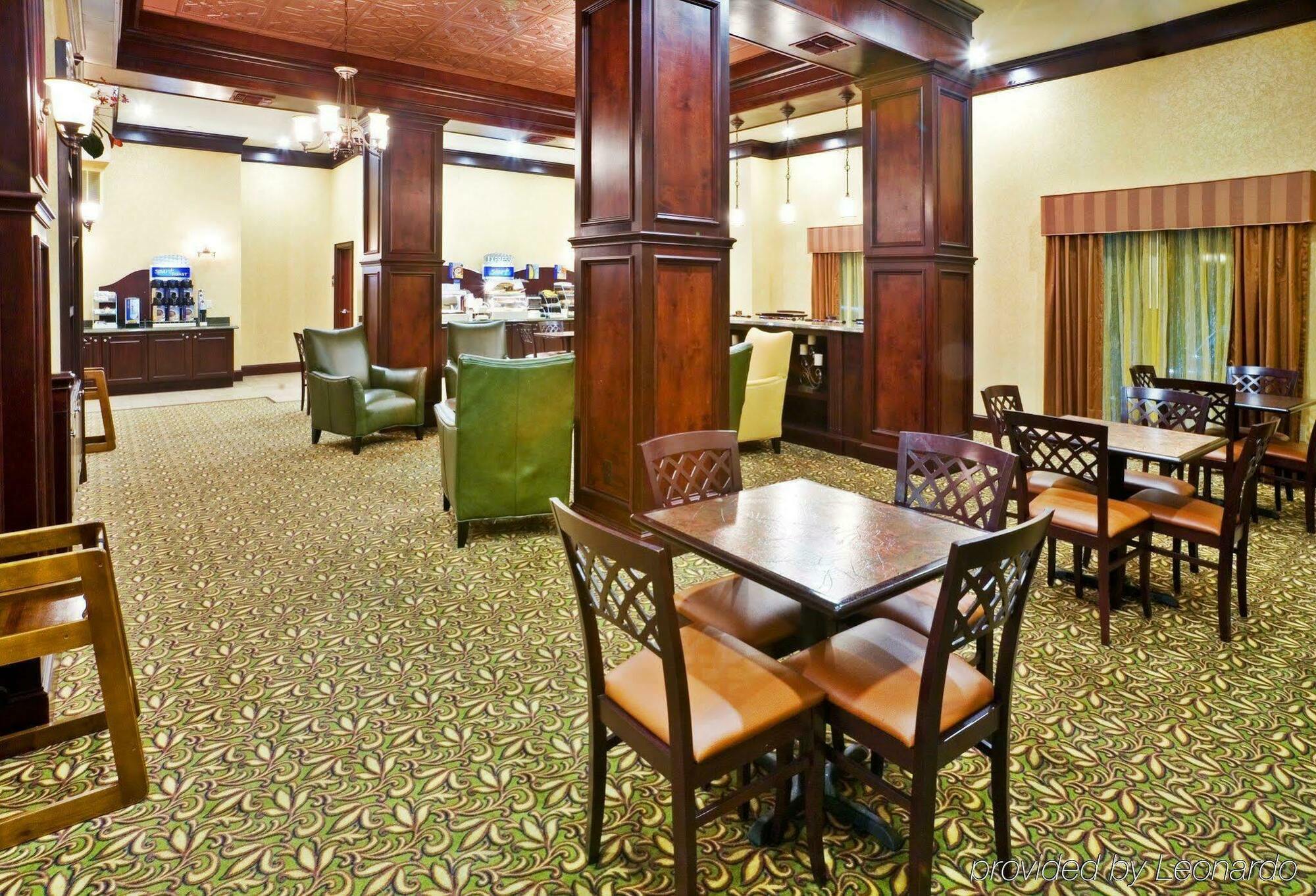 Holiday Inn Express & Suites Texarkana, An Ihg Hotel Restoran gambar